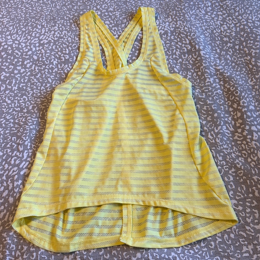 Zyia tank size XS - loose fit